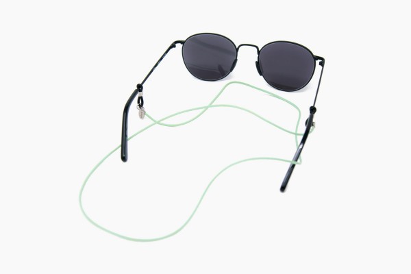 Brillenband Maskenband Leder Pesto Handarbeit soleash Deutschland